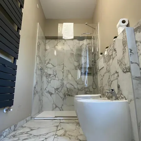 Suite649 Nuova 5 모데나