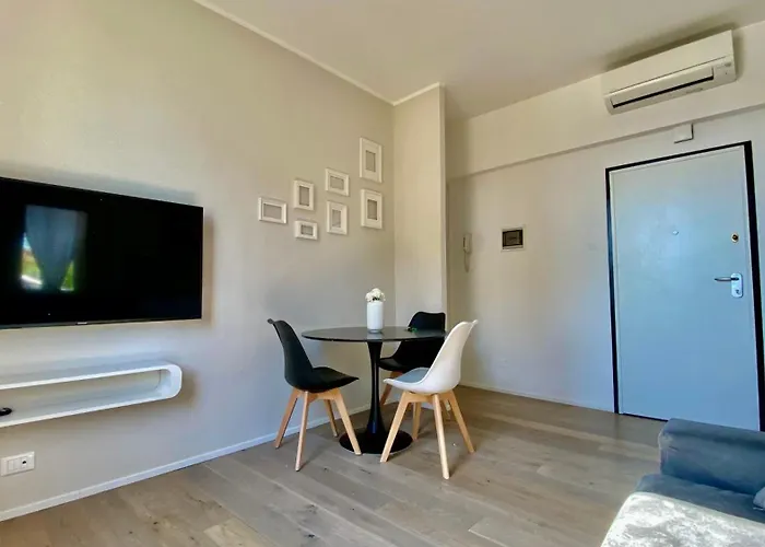 Suite649 Nuova 5 * Μόντενα